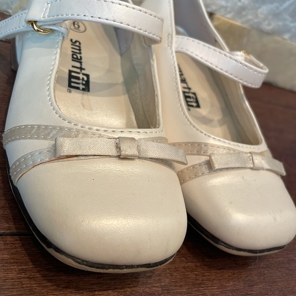 Smart fit Baby Party Shoes - Picture 3 of 7